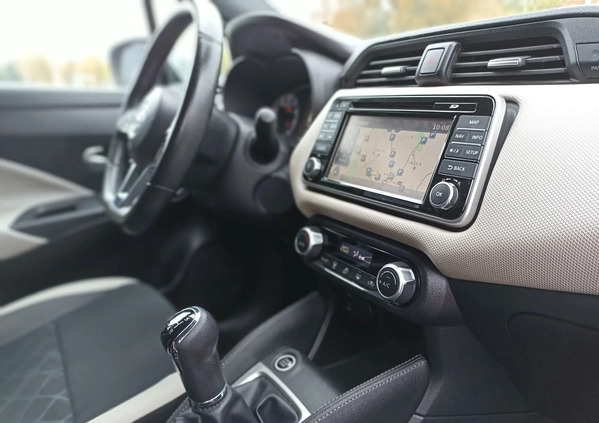 Nissan Micra cena 42499 przebieg: 62150, rok produkcji 2017 z Sieradz małe 106